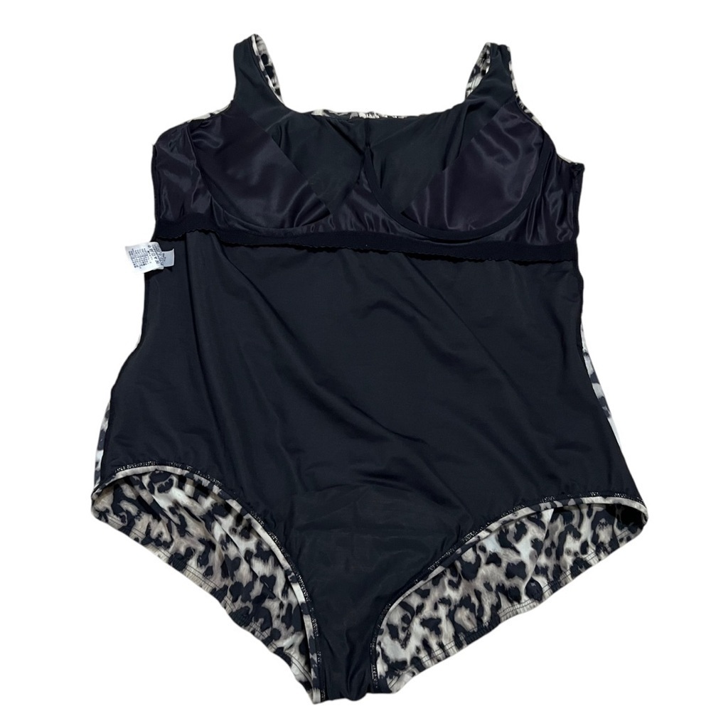 Lands’ End Carmela Leopard One Piece Swimsuit Size 24W - Picture 7 of 11
